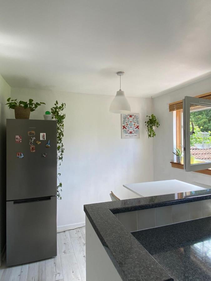 Cozy Bedroom In Shared Accommodation With Free Parking Edimburgo Esterno foto